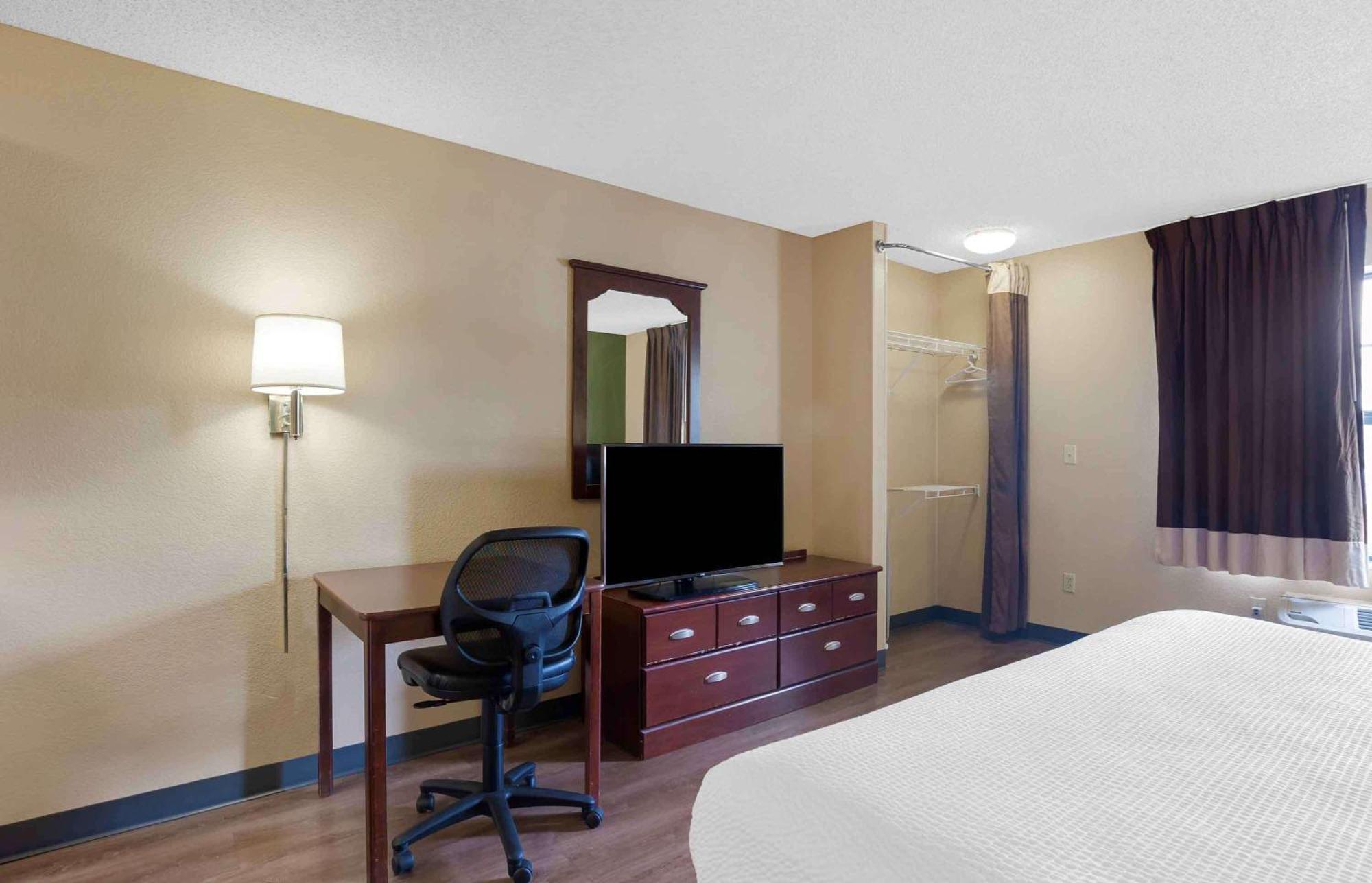 Extended Stay America Suites - Phoenix - Airport Экстерьер фото