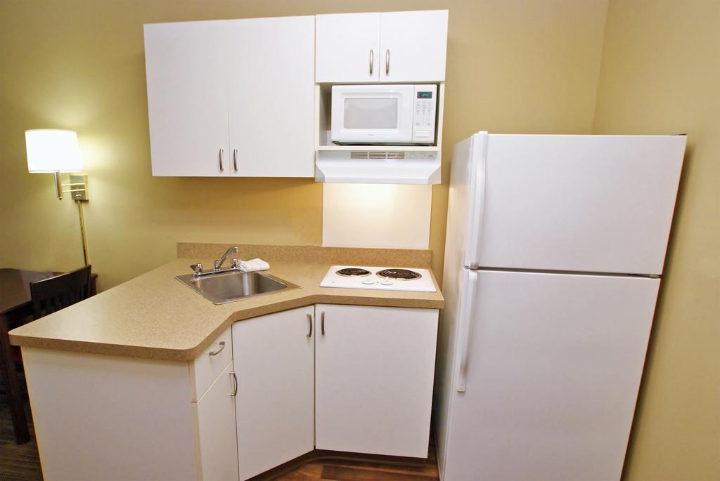 Extended Stay America Suites - Phoenix - Airport Экстерьер фото
